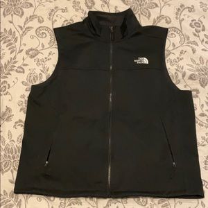 North Face Canyonwall Vest- Black, XL